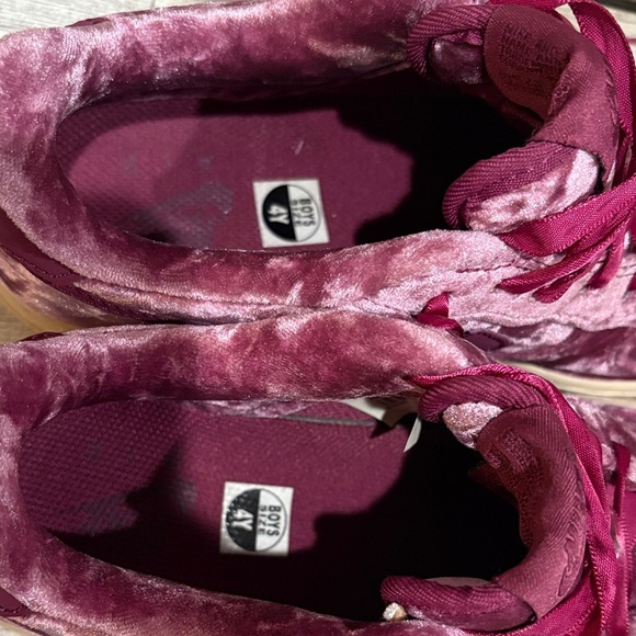 Nike Women's Velvet Sneakers in Burgundy and Cream - Picture 4 of 6